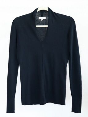 Kinross - Black Long Sleeve V Neck With Arm Cutouts - Women’s XS
